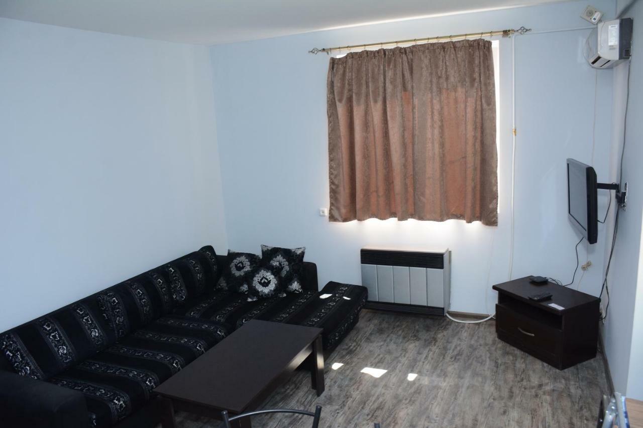 Holiday Home On Aygestan 11 Γιερεβάν Εξωτερικό φωτογραφία