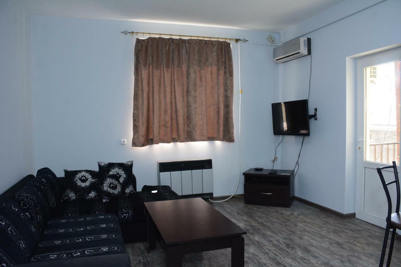 Holiday Home On Aygestan 11 Γιερεβάν Εξωτερικό φωτογραφία