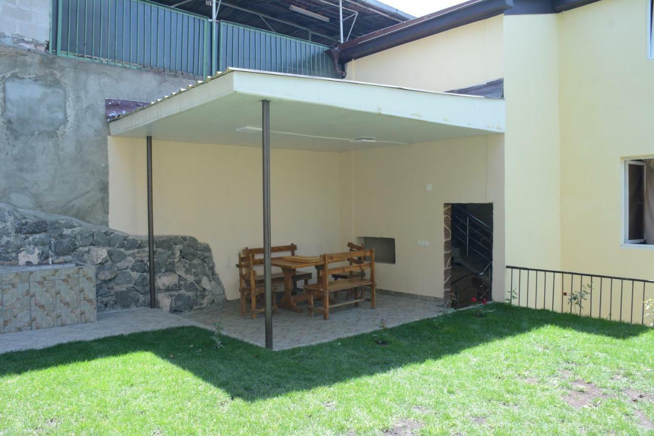 Holiday Home On Aygestan 11 Γιερεβάν Εξωτερικό φωτογραφία